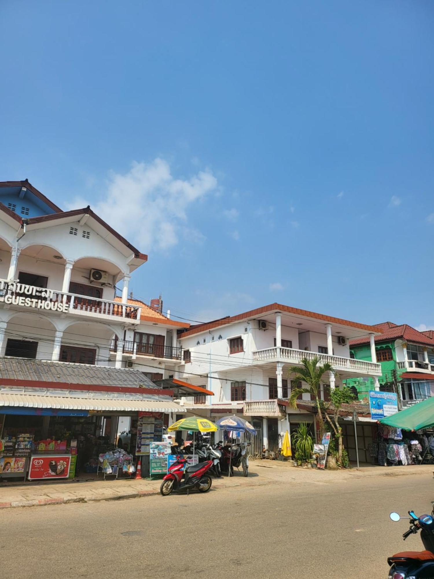 Vang Vieng Chanthala Hotel 1 Kültér fotó